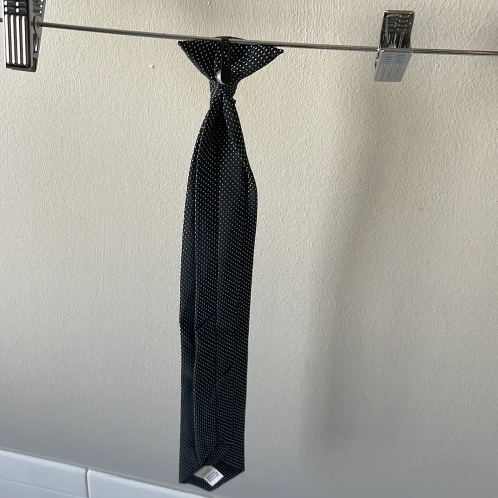 Black polka Dot Clip On Tie